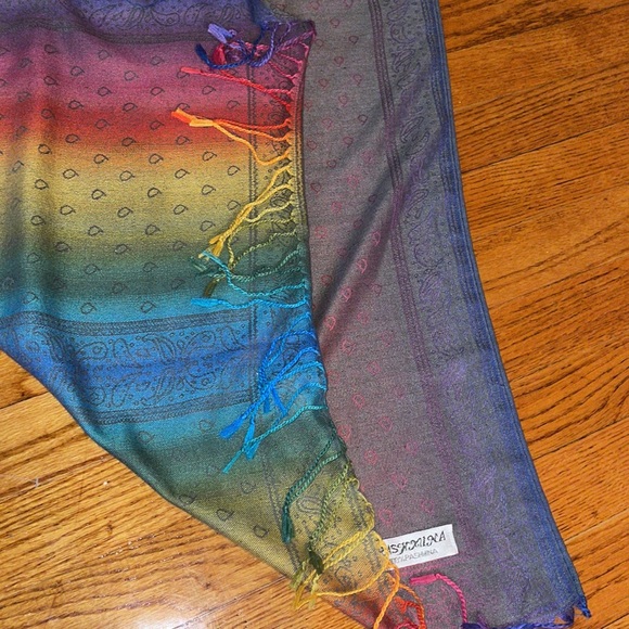 NWOT Pashmina (100% Pashmina) shawl / wrap / scarf - Picture 2 of 7
